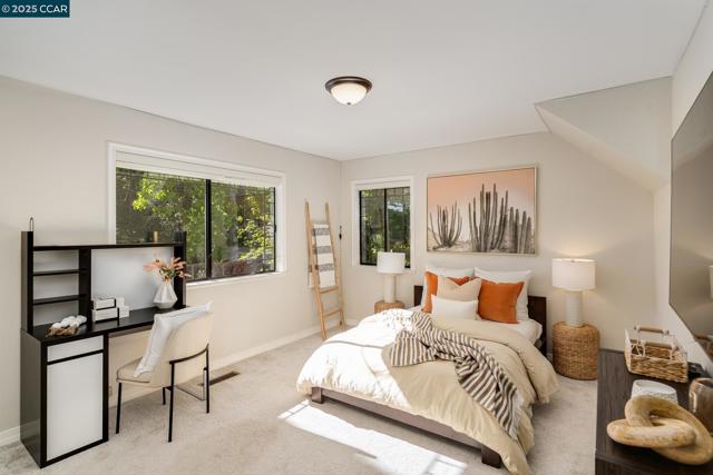 15 Blemer Ct, Danville CA: https://media.crmls.org/mediaz/b79053b4-2af0-41a1-9bd8-cdf1377d84f3.jpg