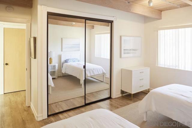 1647 Haydn Drive, Cardiff by the Sea CA: https://media.crmls.org/mediaz/b7911ff9-72ee-4f43-8dda-700aa982f375.jpg
