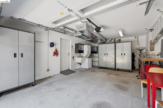 Image 42 of 60 For 1260 63rd St.