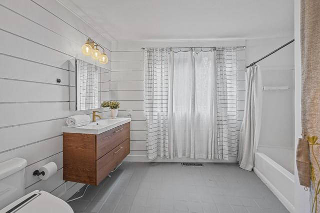 321 Valencia Road, Aptos CA: https://media.crmls.org/mediaz/b791e1a0-f7ce-4137-ac69-c288316e176e.jpg