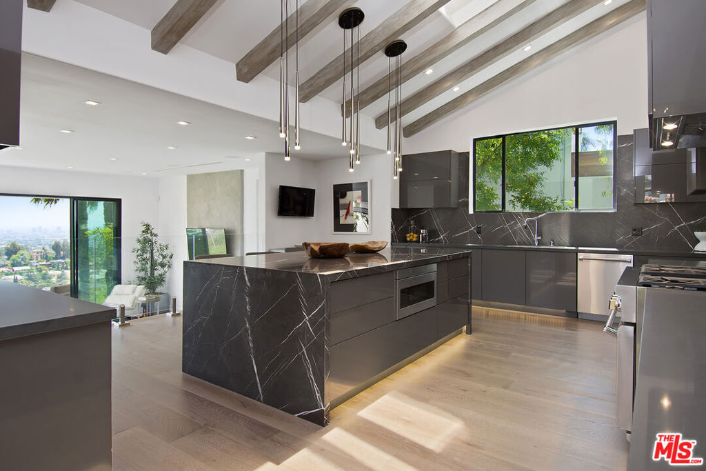 MLS #25620105 image #10