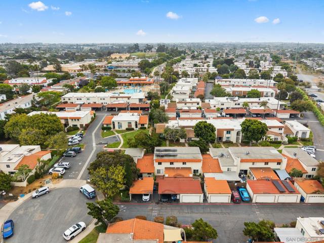 4186 Balboa Way, Clairemont Mesa CA: https://media.crmls.org/mediaz/b7936ad5-9c51-4def-a876-18deeb8ca654.jpg