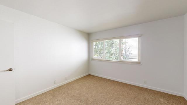 Image 15 of 16 For 109 Professional Center Parkway
