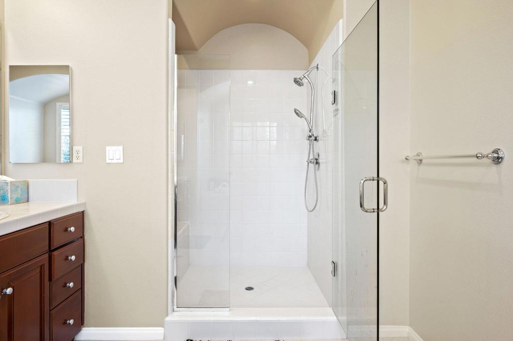 MLS #219126886DA image #40