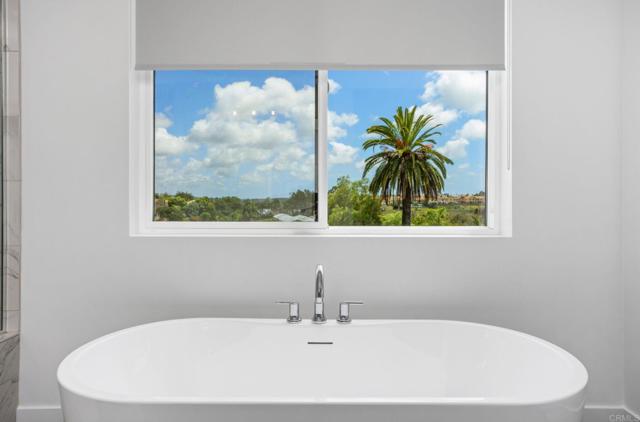 Detail Gallery Image 26 of 41 For 1220 Stonemark Place #MAIN HOUSE,  Vista,  CA 92081 - 6 Beds | 5 Baths