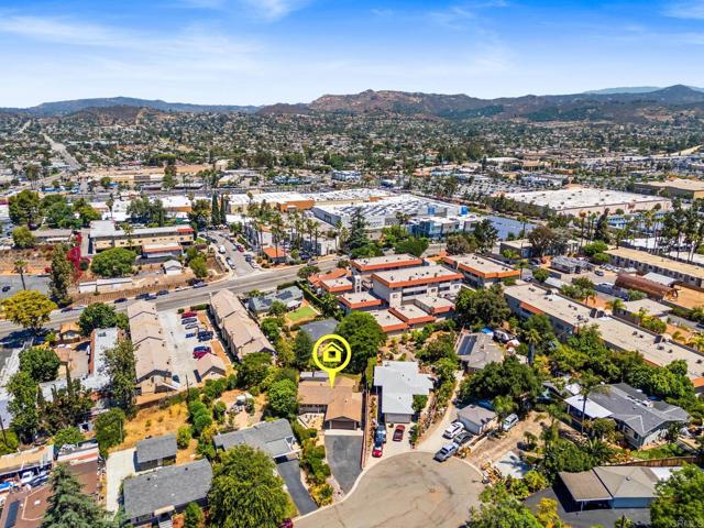 1338 Palomar, Escondido CA: https://media.crmls.org/mediaz/b7994962-7031-4575-8ef2-14a8fac1ed82.jpg