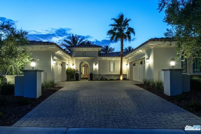 23268561 Listing Image 49