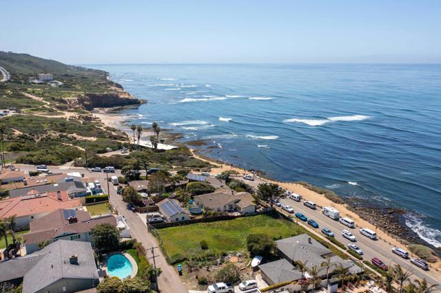 Image 25 of 35 For 741 Sunset Cliffs Boulevard