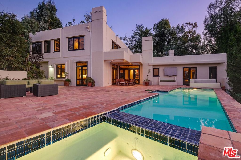 12899 Mulholland Drive, Beverly Hills, CA 90210