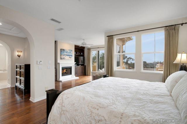 1460 Lauren Court, Encinitas CA: https://media.crmls.org/mediaz/b7a18358-fc1b-4261-8980-8644f2002115.jpg