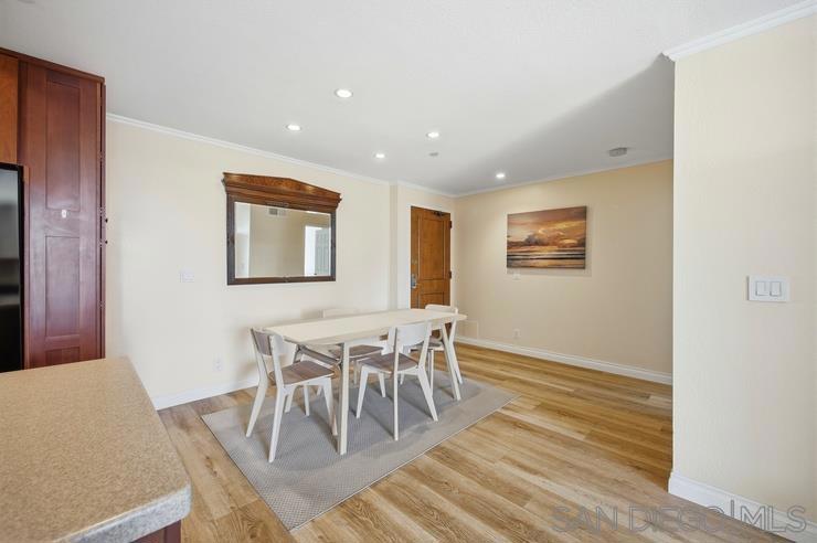 750 State St - photo 9