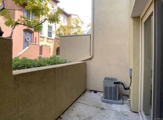 2668 Escala Circle, San Diego CA: https://media.crmls.org/mediaz/b7a204e0-c096-4f78-a7e8-9da9301495be.jpg