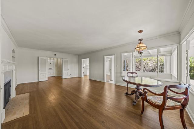 Detail Gallery Image 11 of 57 For 4811 E Alder Dr, San Diego,  CA 92116 - 5 Beds | 4 Baths