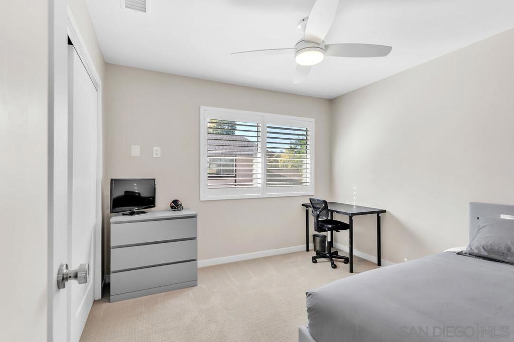 MLS #250042950SD image #11