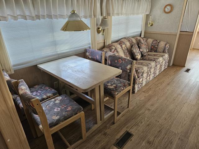 84136 Avenue 44, Indio CA: https://media.crmls.org/mediaz/b7a31fb2-317d-49b3-930d-2067eb070d78.jpg