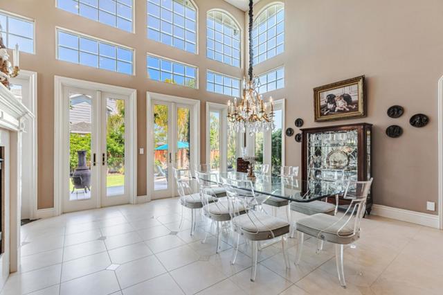 290 Bonnie Lane, Hollister CA: https://media.crmls.org/mediaz/b7a330e5-d79e-4da1-914f-d57d6a08abb7.jpg