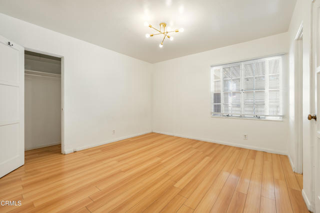 Detail Gallery Image 5 of 10 For 412 Pioneer Dr, Glendale,  CA 91203 - 1 Beds | 1 Baths