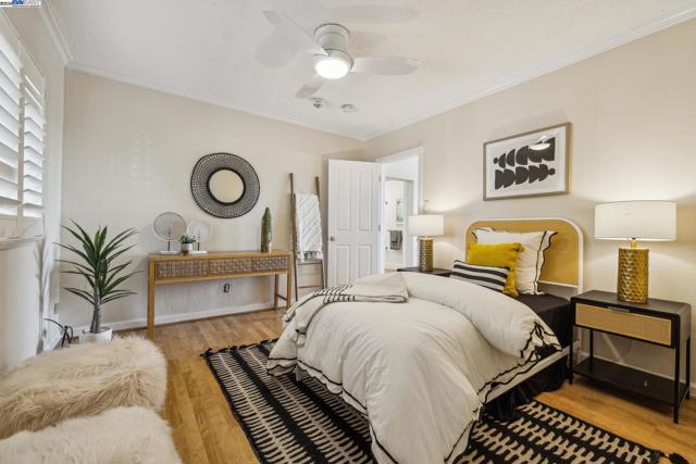 Image 14 of 60 For 25321 Morse Ct