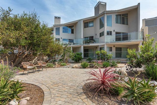 Detail Gallery Image 30 of 43 For 135 S Sierra Ave, Solana Beach,  CA 92075 - 2 Beds | 2 Baths