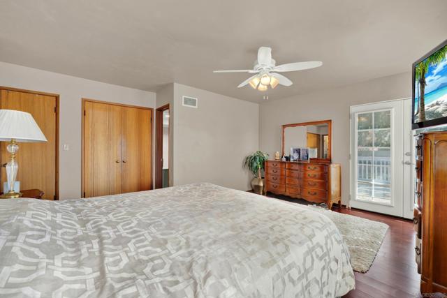 1945 Wedgemere Road, El Cajon CA: https://media.crmls.org/mediaz/b7a6966c-0468-47e8-b6b2-62525d85f717.jpg