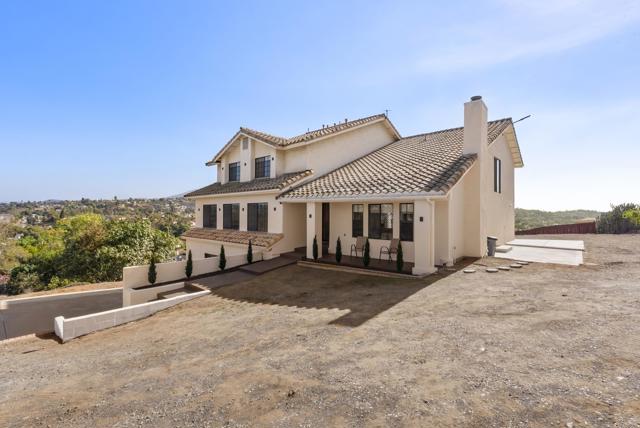 Detail Gallery Image 4 of 71 For 9309 Hillside, Spring Valley,  CA 91977 - 6 Beds | 5 Baths