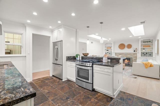 Image 11 of 46 For 1816 Rosswood Drive