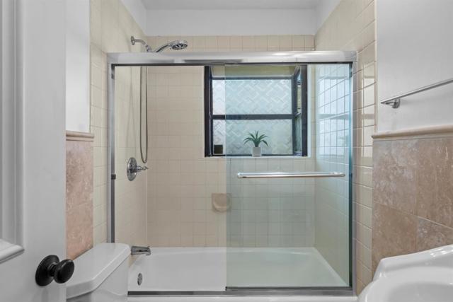 619 Beryl Street, Redondo Beach, California 90277, 4 Bedrooms Bedrooms, ,3 BathroomsBathrooms,Residential,For Sale,Beryl,ML82038630