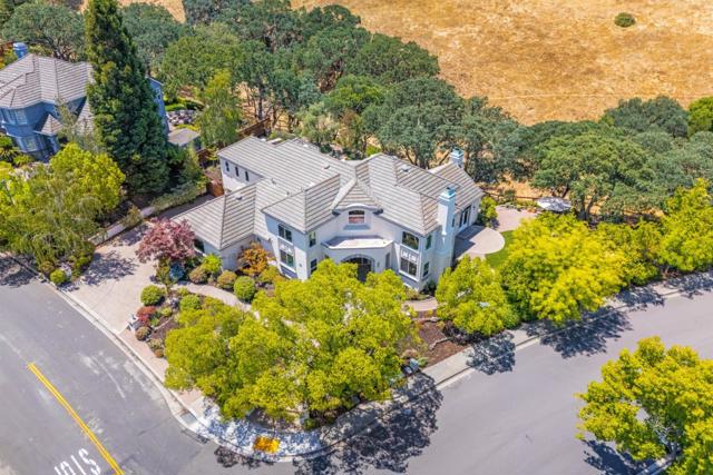 4105 Grant Court, Pleasanton CA: https://media.crmls.org/mediaz/b7aa1f6e-2035-4dbc-9fba-daa86e38003f.jpg