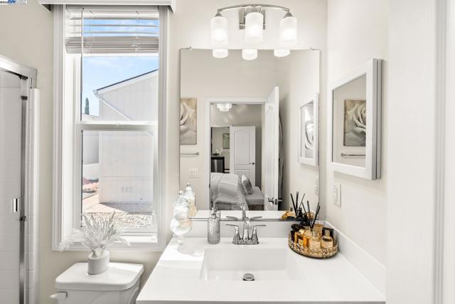 65 Pali, Pittsburg CA: https://media.crmls.org/mediaz/b7aa8b34-352c-498b-bc71-a4b23a9f70d9.jpg
