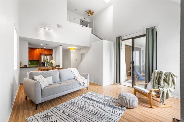 Detail Gallery Image 2 of 40 For 2224 River Run Dr #154,  San Diego,  CA 92108 - 2 Beds | 2 Baths