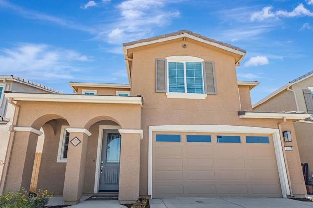 1143 Coyote Peak Way, Hollister CA: https://media.crmls.org/mediaz/b7aca730-1acb-40f1-acd4-62869521689f.jpg