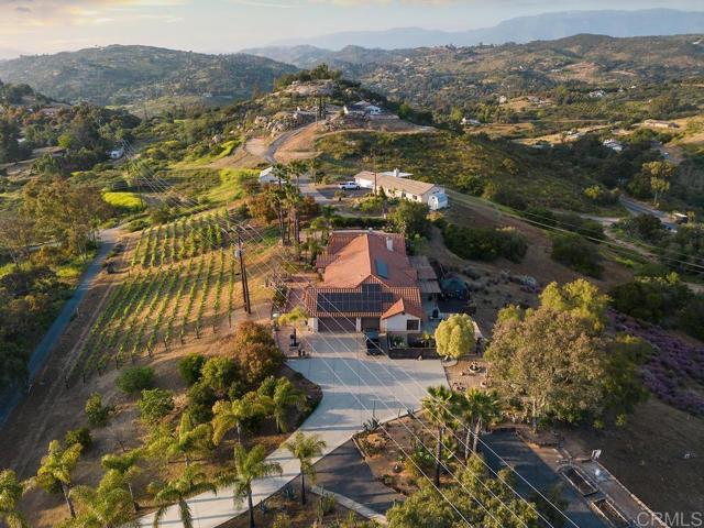 Detail Gallery Image 37 of 61 For 12622 Sierra Rojo, Valley Center,  CA 92082 - 4 Beds | 3 Baths