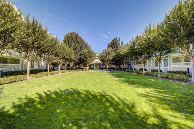 602 Arcadia Terrace, Sunnyvale CA: https://media.crmls.org/mediaz/b7ade07b-3982-4d21-b6b2-c36764c4e9a3.jpg