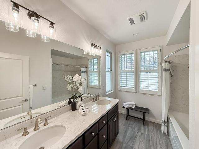 311 Geary Way, Mountain View CA: https://media.crmls.org/mediaz/b7aeccf8-a974-4481-8b4d-6d5536ef7651.jpg
