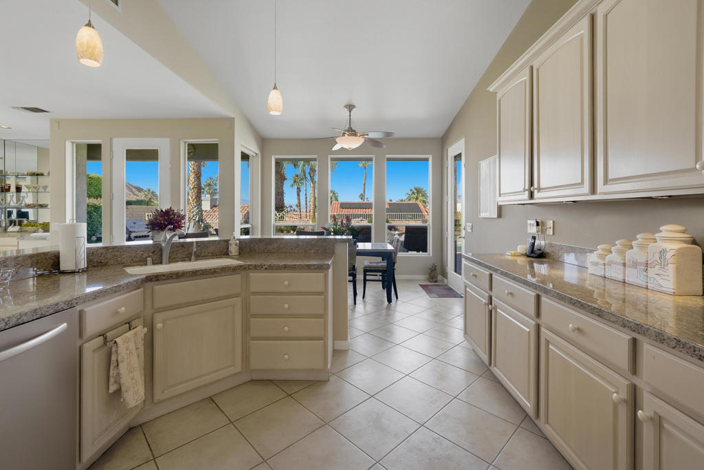 MLS #219138566DA image #23