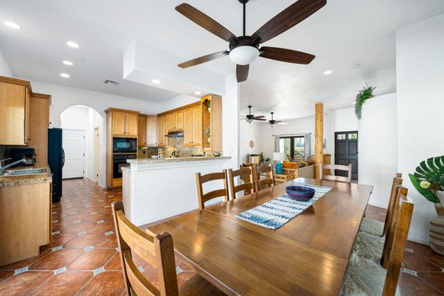 52685 Avenida Ramirez, La Quinta CA: https://media.crmls.org/mediaz/b7af6f36-0b84-422a-bf72-48ac227a0bba.jpg