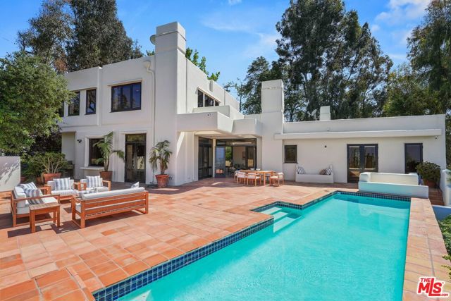 12899 Mulholland Drive, Beverly Hills, California 90210, 3 Bedrooms Bedrooms, ,3 BathroomsBathrooms,Single Family Residence,For Sale,Mulholland,24402801
