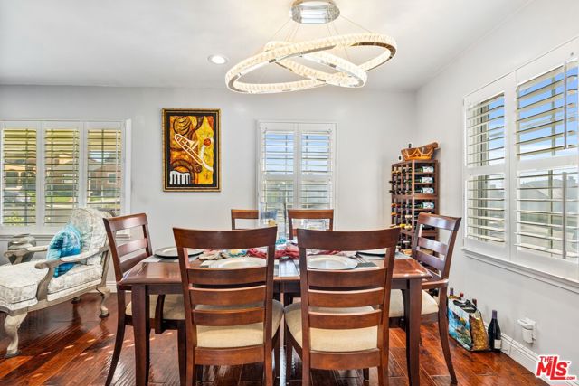 2031 W 98th Street, Los Angeles CA: https://media.crmls.org/mediaz/b7b06a35-a45f-48cd-9fda-5780b32c67eb.jpg