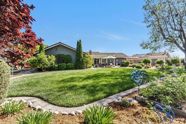 3187 High Meadow Lane, San Jose CA: https://media.crmls.org/mediaz/b7b11305-771b-4f95-8f44-105ff6b6fc6a.jpg