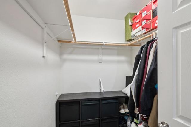 32027 Carroll Avenue, Hayward CA: https://media.crmls.org/mediaz/b7b17d9a-745b-4b6c-abbd-3f49ca28390b.jpg