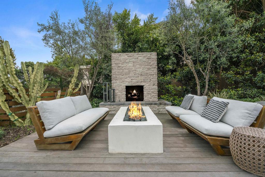 MLS #250040926SD image #30