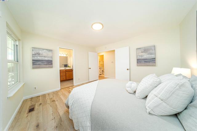 709 Covina Way, Fremont CA: https://media.crmls.org/mediaz/b7b21c36-8b50-4667-8f10-5f05fef023a2.jpg
