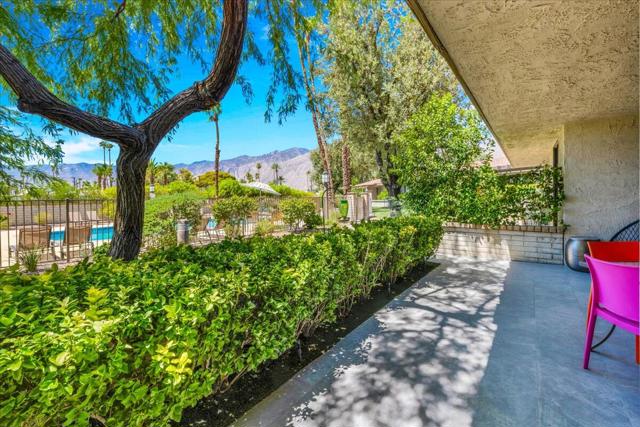 1901 Paseo Pelota, Palm Springs CA: https://media.crmls.org/mediaz/b7b319ca-c0ec-4f8e-967c-a984e62171e3.jpg