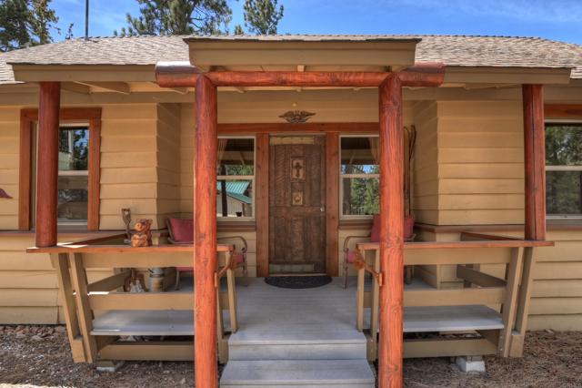 Detail Gallery Image 1 of 1 For 39791 Forest Rd, Big Bear Lake,  CA 92315 - 3 Beds | 2 Baths