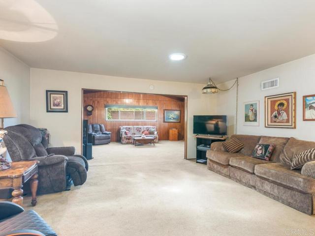 4413 Mount Henry Avenue, San Diego CA: https://media.crmls.org/mediaz/b7b4d3af-3fb2-49bf-a4cf-e52d0cdacf4f.jpg