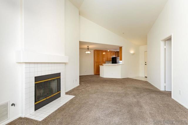 11215 Affinity Ct., San Diego CA: https://media.crmls.org/mediaz/b7b4d6ac-fdb1-4122-be28-856e5e2046bc.jpg