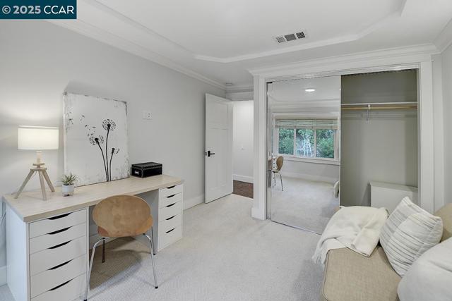 1232 Skycrest Dr, Walnut Creek CA: https://media.crmls.org/mediaz/b7b53ac0-bf16-48f5-961e-4c8c95f22692.jpg