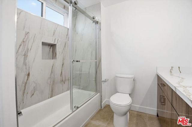 1820 Prosser Avenue, Los Angeles CA: https://media.crmls.org/mediaz/b7b6e193-05a2-4054-9cfb-1ef365c355a9.jpg