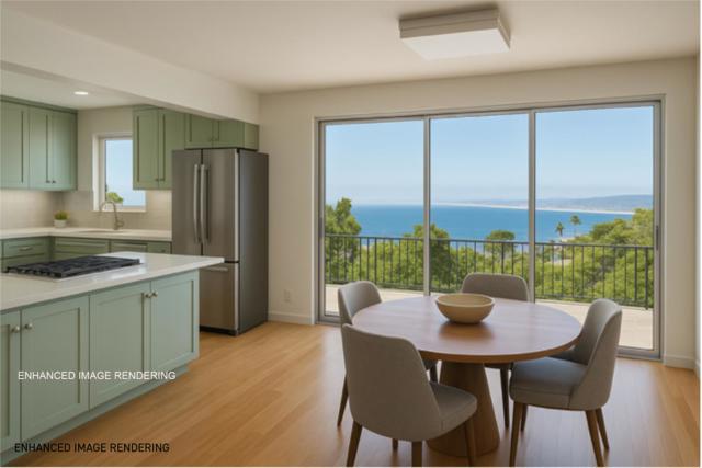 15 Pinehill Way, Monterey CA: https://media.crmls.org/mediaz/b7b7470e-fcd3-4434-b18e-c0dc86a660ac.jpg