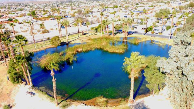 16400 Bubbling Wells Rd Road, Desert Hot Springs CA: https://media.crmls.org/mediaz/b7b76806-1d9a-49e7-8f5d-18deb539ec4d.jpg